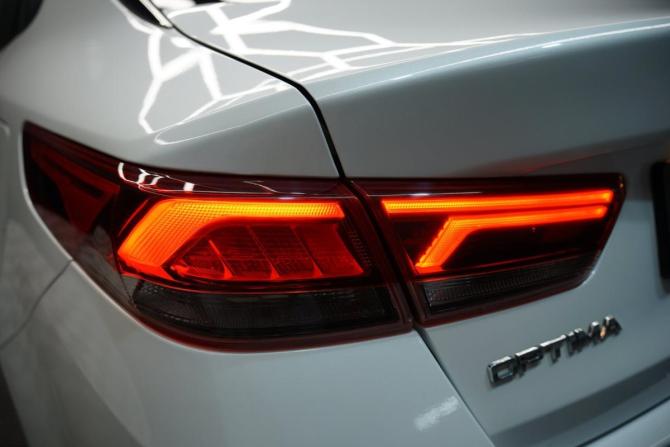 Kia Optima IV Рестайлинг с пробегом 2018 года, цена 1 999 000 рублей, 114000 км, седан, Автокод Объявления