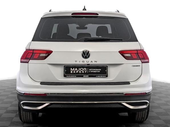 Volkswagen Tiguan II Рестайлинг с пробегом 2021 года, цена 3 110 000 рублей, 55235 км, внедорожник, Автокод Объявления