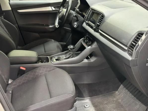 Skoda Karoq I с пробегом 2021 года, цена 2 117 000 рублей, 110000 км, внедорожник, Автокод Объявления