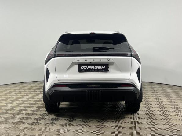 Geely Atlas II с пробегом 2024 года, цена 2 289 900 рублей, 28966 км, внедорожник, Автокод Объявления