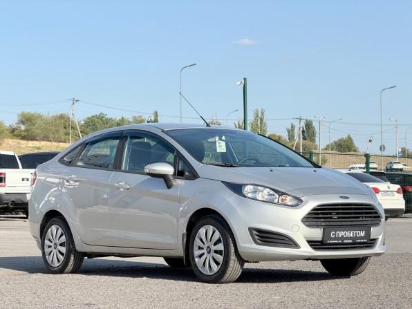 Ford Fiesta Mk6 Рестайлинг с пробегом 2015 года, цена 799 000 рублей, 166327 км, седан, Автокод Объявления