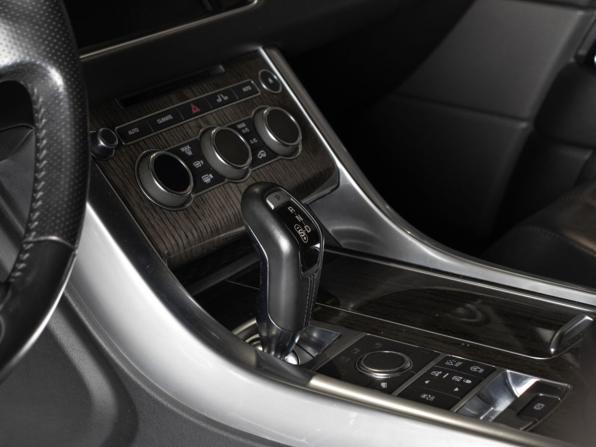 Land Rover Range Rover Sport II с пробегом 2016 года, цена 3 850 000 рублей, 118457 км, внедорожник, Автокод Объявления