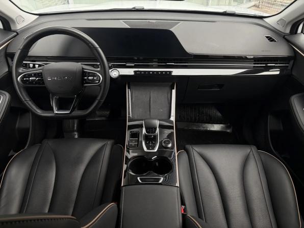 Omoda C5 I с пробегом 2023 года, цена 1 915 000 рублей, 27341 км, внедорожник, Автокод Объявления