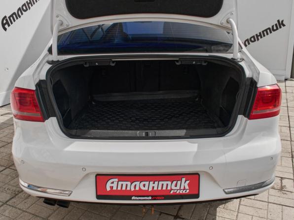 Volkswagen Passat B7 с пробегом 2012 года, цена 1 150 000 рублей, 247663 км, седан, Автокод Объявления