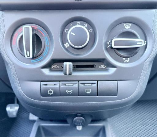 Lada (ВАЗ) Granta I Рестайлинг с пробегом 2024 года, цена 960 000 рублей, 31400 км, седан, Автокод Объявления