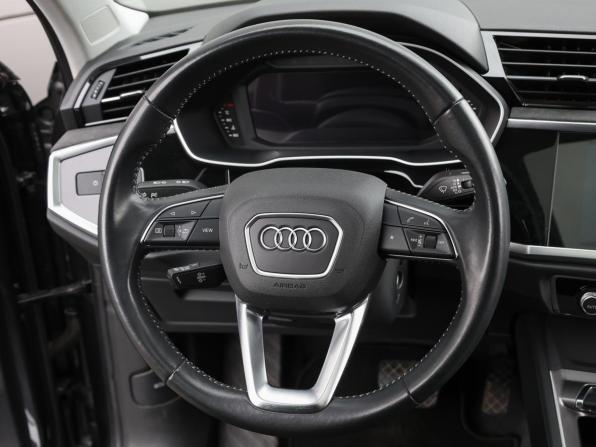 Audi Q3 II (F3) с пробегом 2021 года, цена 3 280 000 рублей, 56384 км, внедорожник, Автокод Объявления