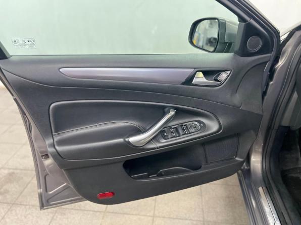 Ford Mondeo IV Рестайлинг с пробегом 2011 года, цена 620 000 рублей, 318000 км, седан, Автокод Объявления