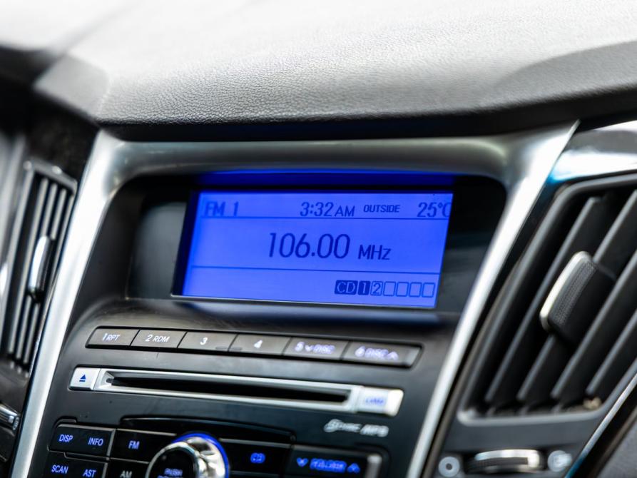 Hyundai Sonata VI (YF) Волгоград  - изображение 31