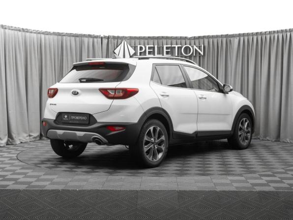 Kia Stonic I с пробегом 2019 года, цена 1 790 000 рублей, 84027 км, внедорожник, Автокод Объявления