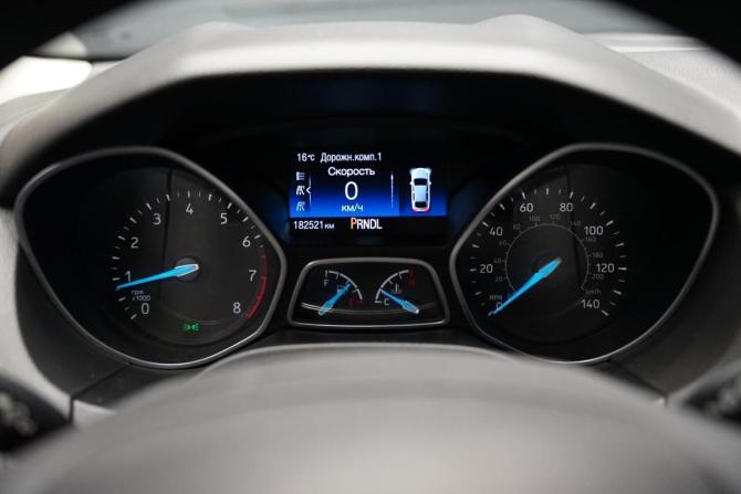 Ford Focus III Рестайлинг с пробегом 2017 года, цена 1 188 000 рублей, 182000 км, хэтчбек, Автокод Объявления