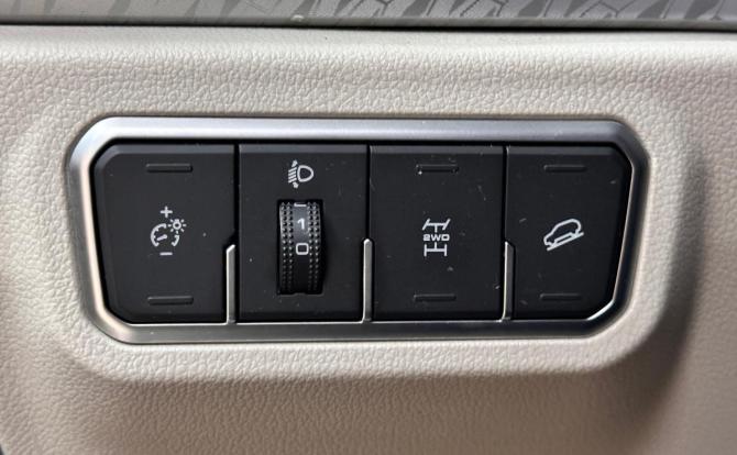 Haval F7x I Рестайлинг с пробегом 2024 года, цена 2 099 000 рублей, 70930 км, внедорожник, Автокод Объявления