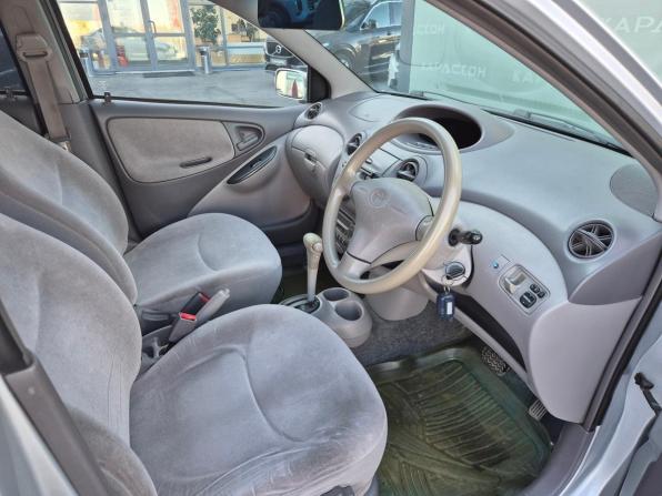 Toyota Platz с пробегом 2000 года, цена 395 000 рублей, 216992 км, седан, Автокод Объявления