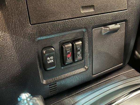 Mitsubishi Pajero IV Рестайлинг 1 с пробегом 2012 года, цена 1 915 000 рублей, 220206 км, внедорожник, Автокод Объявления