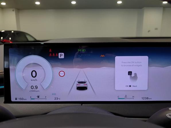 Genesis GV70 I Рестайлинг с пробегом 2024 года, цена 7 170 000 рублей, 1237 км, внедорожник, Автокод Объявления