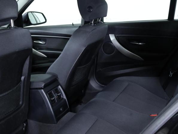 BMW 3 серии VI (F3x) Рестайлинг с пробегом 2015 года, цена 1 470 000 рублей, 177576 км, седан, Автокод Объявления