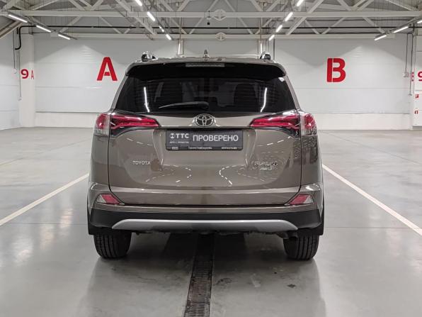 Toyota RAV4 IV (XA40) Рестайлинг с пробегом 2018 года, цена 2 849 000 рублей, 36849 км, внедорожник, Автокод Объявления