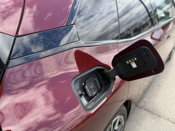 BMW iX I (I20) с пробегом 2022 года, цена 5 795 000 рублей, 41267 км, внедорожник, Автокод Объявления