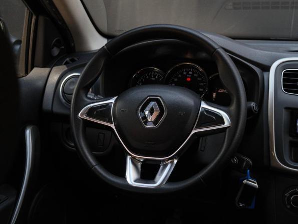 Renault Sandero II Рестайлинг с пробегом 2020 года, цена 1 100 000 рублей, 108276 км, хэтчбек, Автокод Объявления