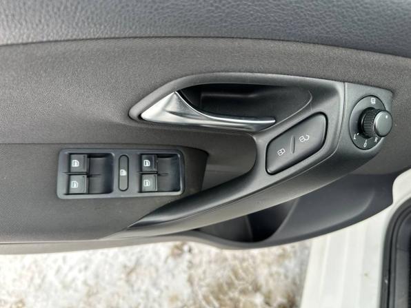 Volkswagen Polo V с пробегом 2012 года, цена 629 000 рублей, 142000 км, хэтчбек, Автокод Объявления