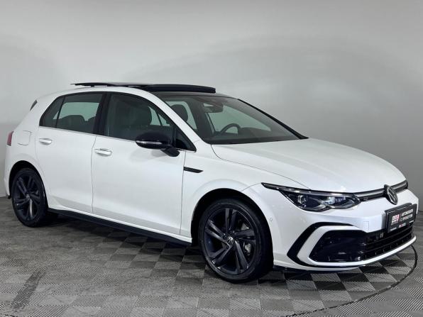 Volkswagen Golf VIII с пробегом 2021 года, цена 2 850 000 рублей, 41250 км, хэтчбек, Автокод Объявления