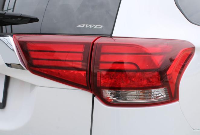 Mitsubishi Outlander III Рестайлинг 3 с пробегом 2019 года, цена 1 830 000 рублей, 304554 км, внедорожник, Автокод Объявления