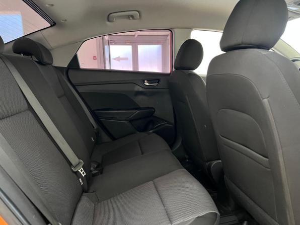 Hyundai Solaris II с пробегом 2018 года, цена 1 310 000 рублей, 153434 км, седан, Автокод Объявления