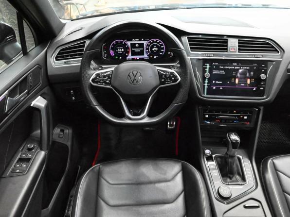 Volkswagen Tiguan II Рестайлинг с пробегом 2021 года, цена 3 540 000 рублей, 132000 км, внедорожник, Автокод Объявления