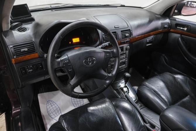 Toyota Avensis II Рестайлинг с пробегом 2007 года, цена 899 000 рублей, 279000 км, седан, Автокод Объявления