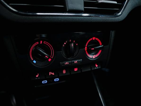 Volkswagen Polo VI с пробегом 2021 года, цена 1 399 000 рублей, 54001 км, лифтбек, Автокод Объявления
