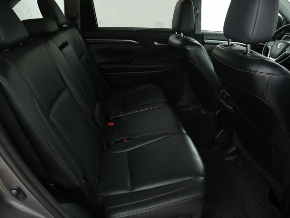 Toyota Highlander III (XU50) с пробегом 2014 года, цена 2 926 000 рублей, 137000 км, внедорожник, Автокод Объявления