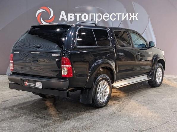 Toyota Hilux VII Рестайлинг с пробегом 2013 года, цена 2 295 000 рублей, 230572 км, offers.body_type.unknown, Автокод Объявления