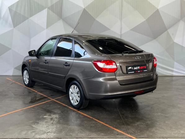 Lada (ВАЗ) Granta I с пробегом 2016 года, цена 410 000 рублей, 203754 км, лифтбек, Автокод Объявления