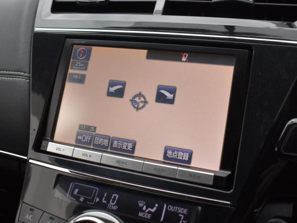 Toyota Prius Alpha I (ZVW40/41) Рестайлинг с пробегом 2015 года, цена 1 945 000 рублей, 213799 км, универсал, Автокод Объявления