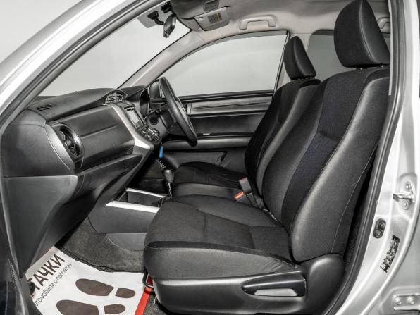 Toyota Corolla XI (E160 E170 E180) Рестайлинг 1 с пробегом 2016 года, цена 1 150 000 рублей, 165656 км, универсал, Автокод Объявления