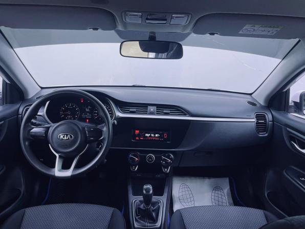 Kia Rio IV Рестайлинг с пробегом 2021 года, цена 1 590 000 рублей, 87812 км, седан, Автокод Объявления