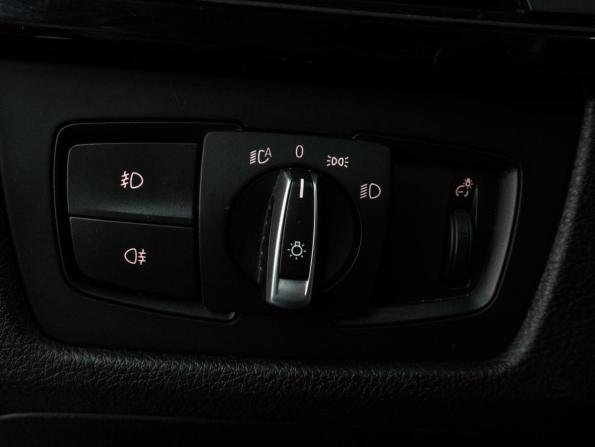 BMW 3 серии VI (F3x) с пробегом 2015 года, цена 1 999 000 рублей, 202817 км, седан, Автокод Объявления