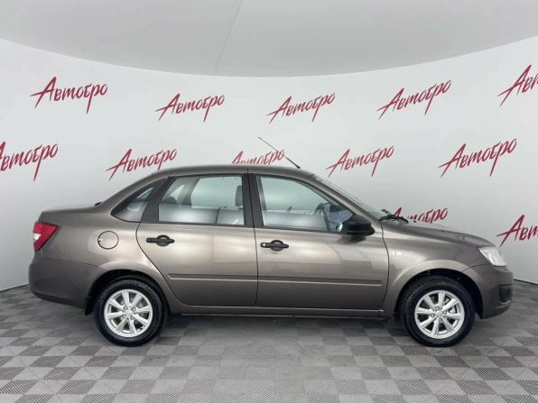 Lada (ВАЗ) Granta I с пробегом 2018 года, цена 800 000 рублей, 11348 км, седан, Автокод Объявления