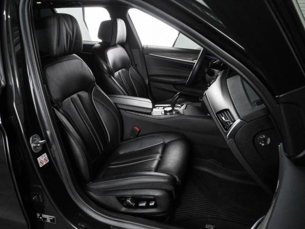 BMW 5 серии VII (G30/G31/G38) с пробегом 2018 года, цена 4 399 000 рублей, 116192 км, универсал, Автокод Объявления