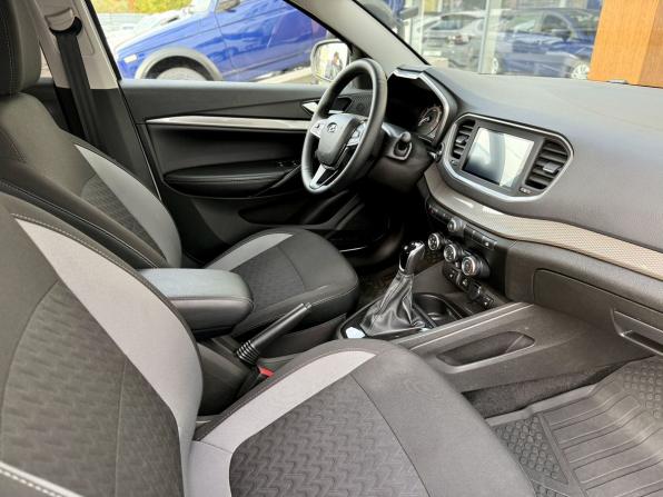 Lada (ВАЗ) Vesta I Рестайлинг (NG) с пробегом 2024 года, цена 1 159 000 рублей, 36300 км, седан, Автокод Объявления