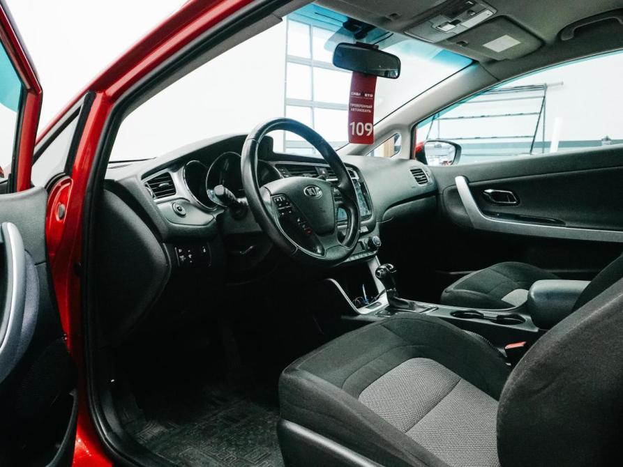 Kia Ceed II Рестайлинг Красноярск  - изображение 11