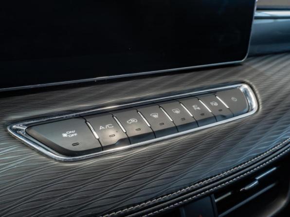 Haval Jolion I с пробегом 2023 года, цена 1 790 000 рублей, 58716 км, внедорожник, Автокод Объявления