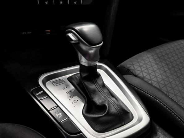 Kia Ceed III с пробегом 2020 года, цена 2 050 000 рублей, 112804 км, универсал, Автокод Объявления