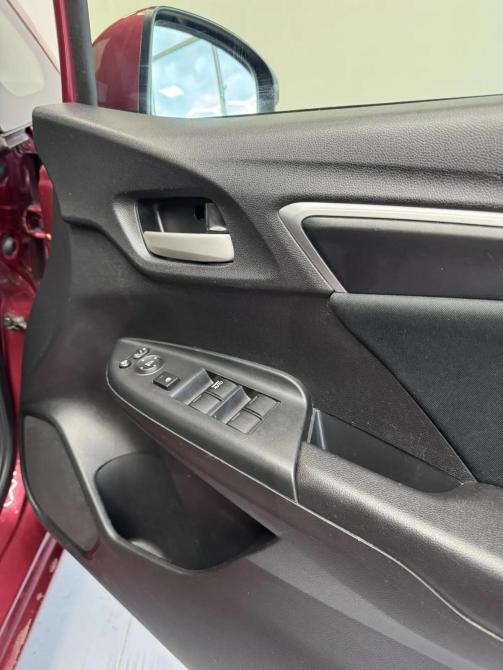 Honda Fit III Рестайлинг Челябинск  - изображение 10