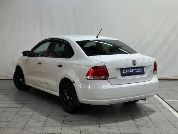 Volkswagen Polo V с пробегом 2015 года, цена 660 000 рублей, 166000 км, седан, Автокод Объявления