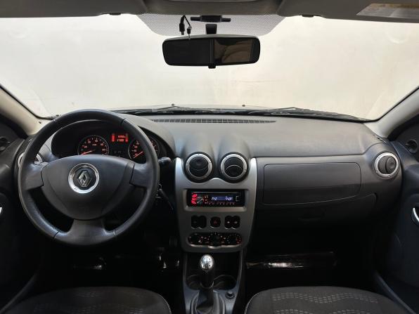 Renault Sandero I с пробегом 2013 года, цена 570 000 рублей, 124748 км, хэтчбек, Автокод Объявления