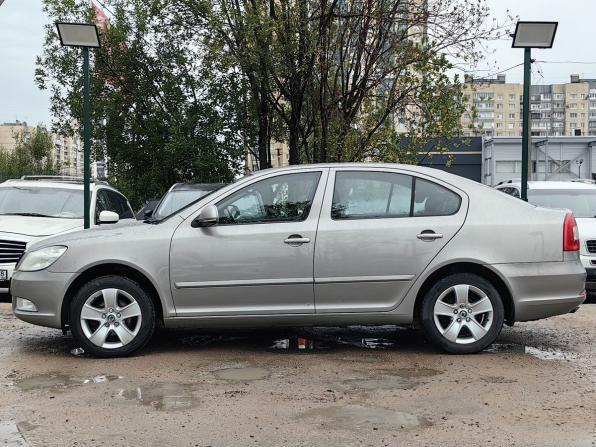 Skoda Octavia II (A5) Рестайлинг с пробегом 2013 года, цена 919 000 рублей, 120000 км, лифтбек, Автокод Объявления