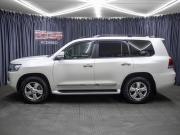 Toyota Land Cruiser 200 Series Рестайлинг 2 Москва  - изображение 31