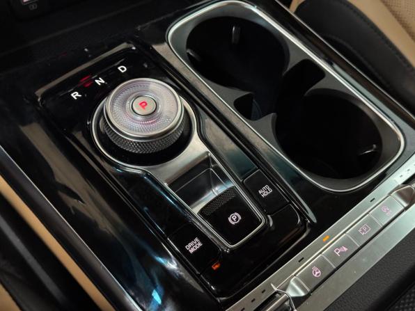 Kia Carnival IV с пробегом 2021 года, цена 3 660 000 рублей, 103182 км, минивэн, Автокод Объявления