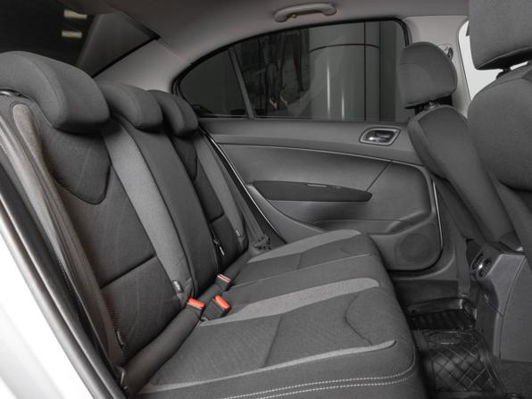 Peugeot 408 I с пробегом 2014 года, цена 602 600 рублей, 211308 км, седан, Автокод Объявления