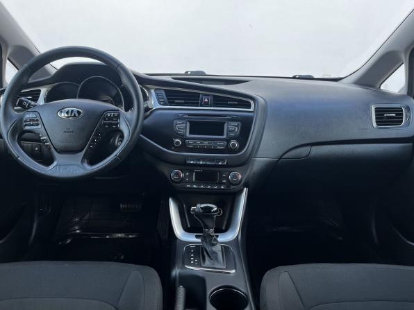 Kia Ceed II Рестайлинг с пробегом 2016 года, цена 1 260 000 рублей, 137527 км, хэтчбек, Автокод Объявления